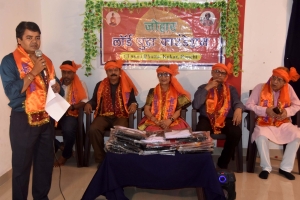 स्वच्छ पेयजल और जल संरक्षण का बच्चों को दिया संदेश, 30 बच्चों के बीच नूतन वस्त्र वितरित